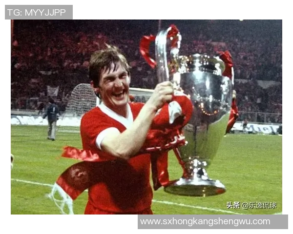 球星足球集锦：回顾经典瞬间与巅峰时刻，感受每个传奇的荣耀与激情